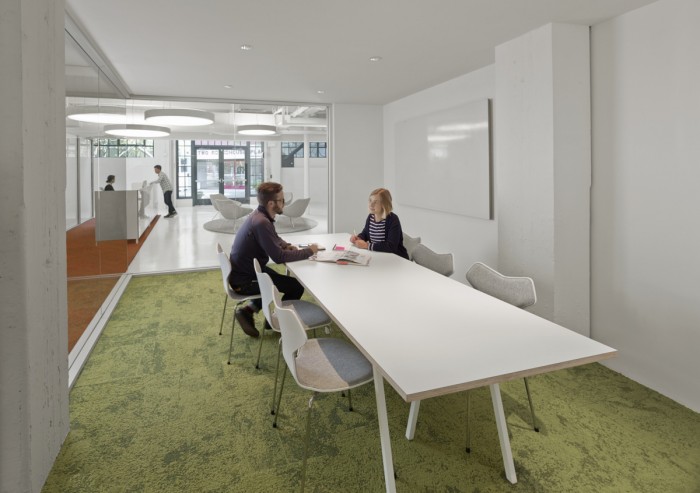 外企辦公室工業風格裝修設計效果-第5張圖片-上海古都建筑設計集團