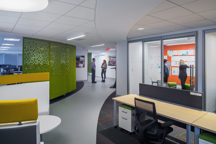 靈活開放的國際總部辦公室設(shè)計裝修圖-第5張圖片-上海古都建筑設(shè)計集團 靈活開放的國際總部辦公室設(shè)計裝修圖-第5張圖片-上海古都建筑設(shè)計集團