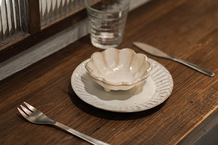 以原生木色為主基調(diào)的咖啡廳設(shè)計效果-第6張圖片-上海古都建筑設(shè)計集團(tuán) 以原生木色為主基調(diào)的咖啡廳設(shè)計效果-第6張圖片-上海古都建筑設(shè)計集團(tuán)