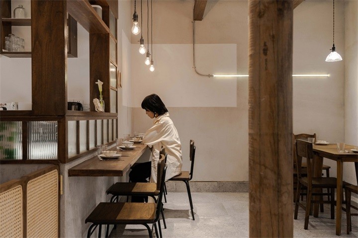 以原生木色為主基調(diào)的咖啡廳設(shè)計效果-第4張圖片-上海古都建筑設(shè)計集團(tuán) 以原生木色為主基調(diào)的咖啡廳設(shè)計效果-第4張圖片-上海古都建筑設(shè)計集團(tuán)