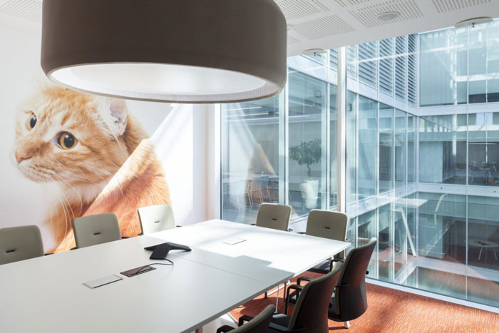 徐匯寵物食品公司辦公室裝修設計案例-第3張圖片-上海古都建筑設計集團 徐匯寵物食品公司辦公室裝修設計案例-第3張圖片-上海古都建筑設計集團