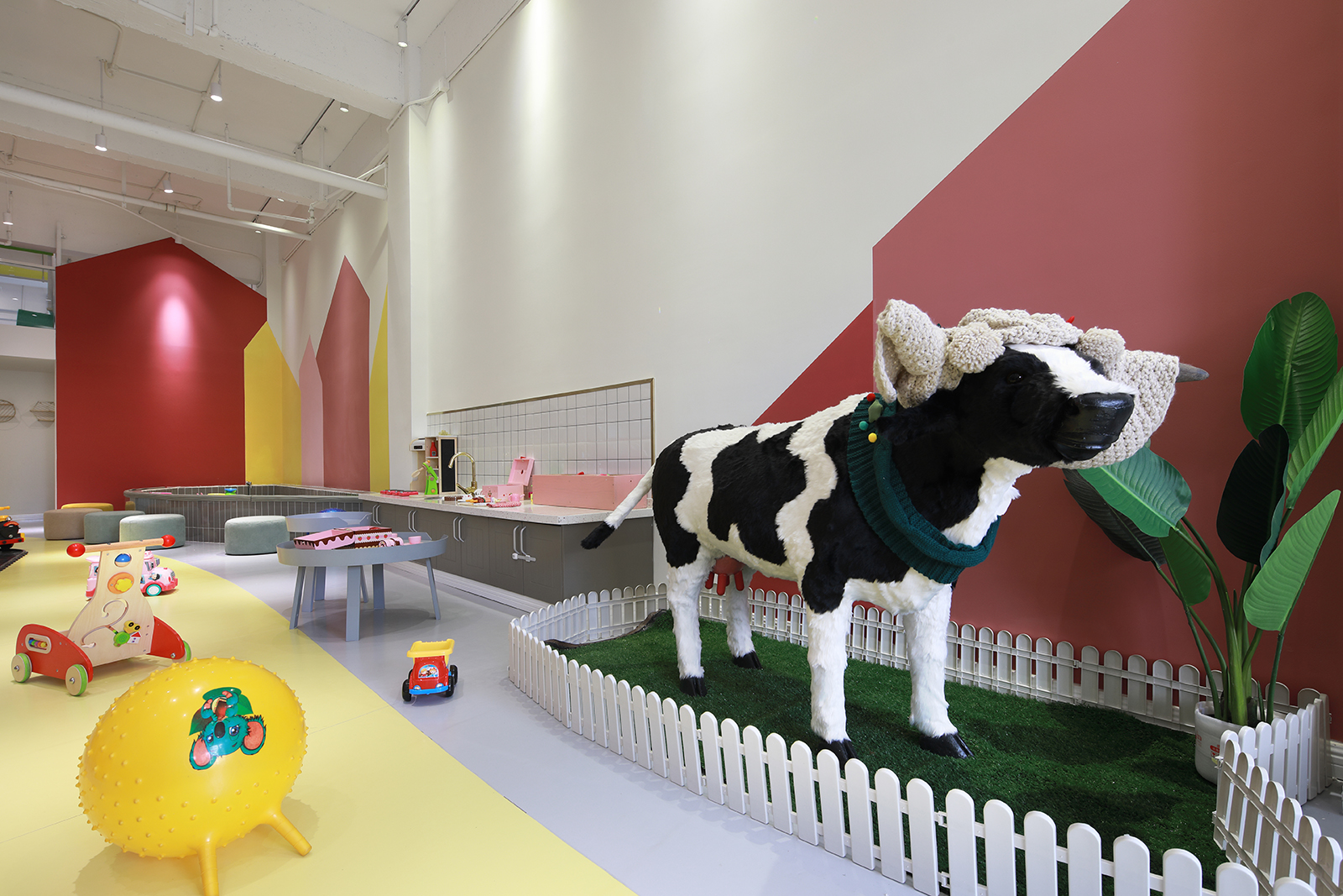 上海辦公室裝修兒童樂園裝修設計案例-第2張圖片-上海古都建筑設計集團 上海辦公室裝修兒童樂園裝修設計案例-第2張圖片-上海古都建筑設計集團