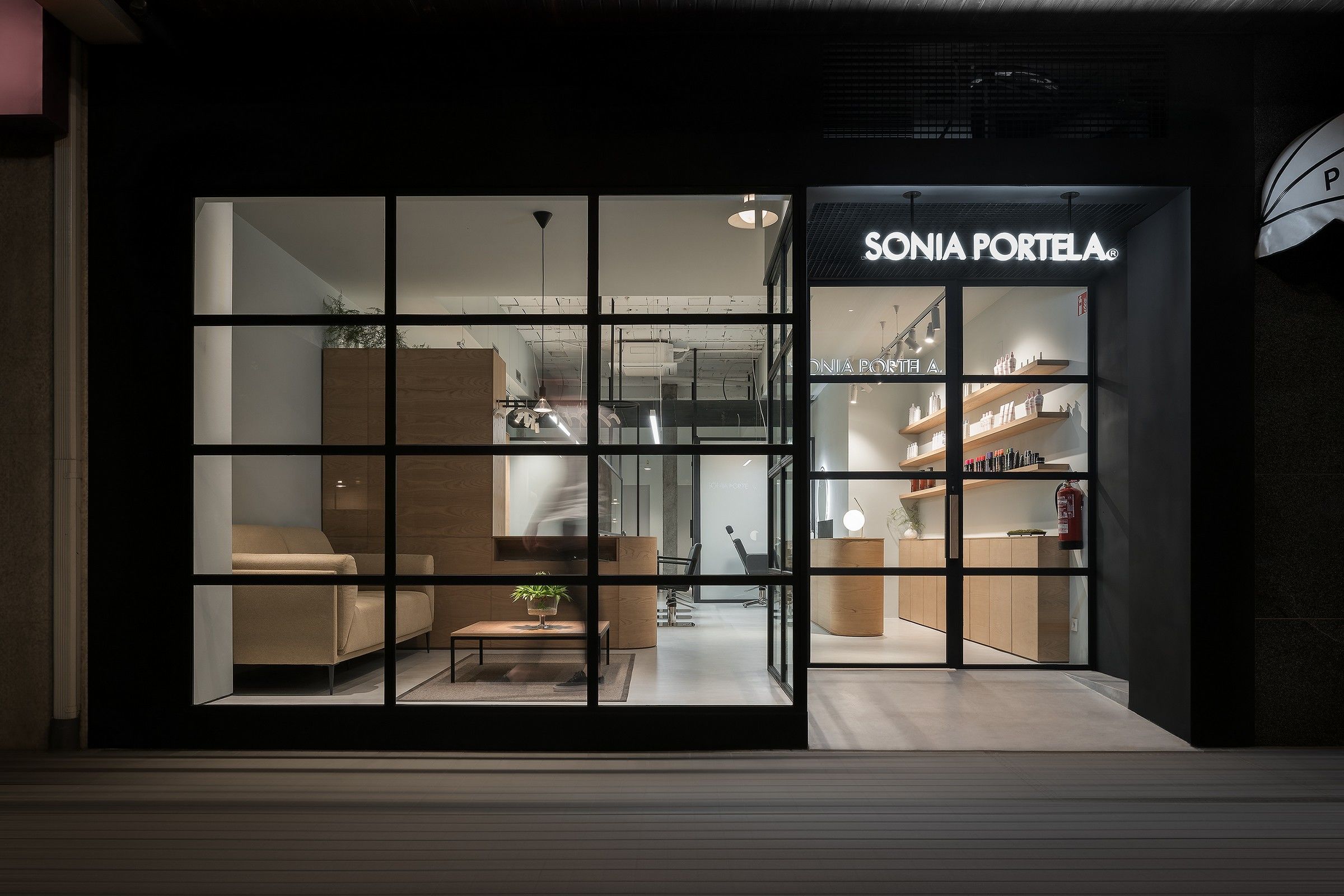 徐匯區120平簡約型發廊辦公室裝修設計-第3張圖片-上海古都建筑設計集團 徐匯區120平簡約型發廊辦公室裝修設計-第3張圖片-上海古都建筑設計集團