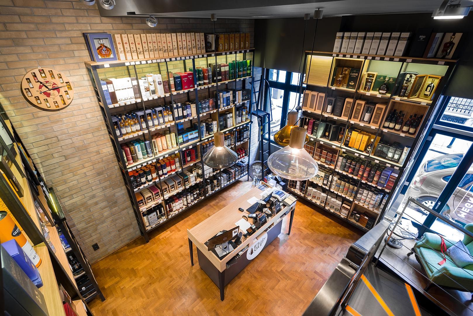 金山區(qū)酒莊辦公室裝修LOFT風(fēng)格設(shè)計(jì)-第3張圖片-上海古都建筑設(shè)計(jì)集團(tuán) 金山區(qū)酒莊辦公室裝修LOFT風(fēng)格設(shè)計(jì)-第3張圖片-上海古都建筑設(shè)計(jì)集團(tuán)