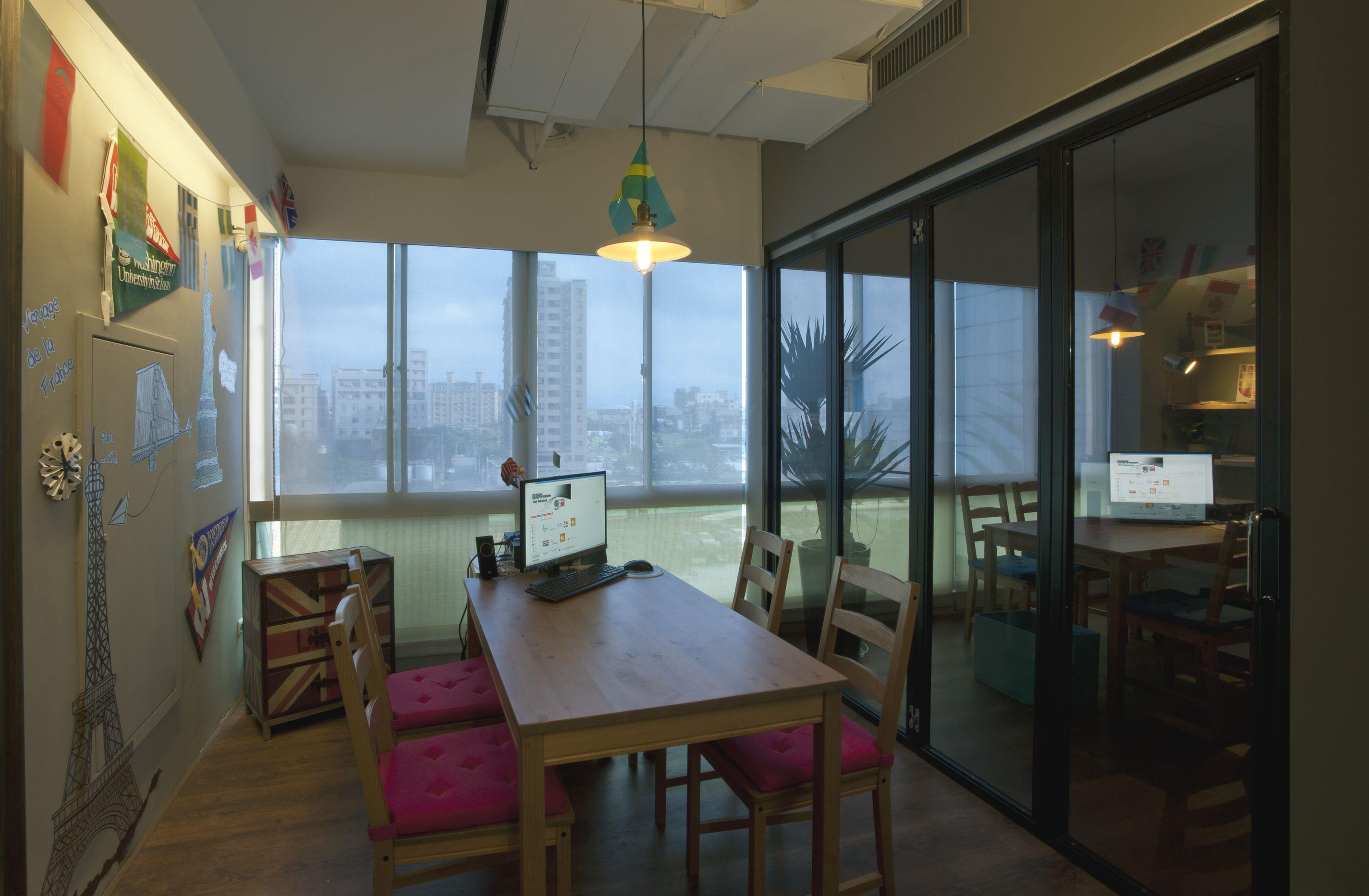 徐匯區(qū)復(fù)古圖書室裝修設(shè)計(jì)-第2張圖片-上海古都建筑設(shè)計(jì)集團(tuán) 徐匯區(qū)復(fù)古圖書室裝修設(shè)計(jì)-第2張圖片-上海古都建筑設(shè)計(jì)集團(tuán)