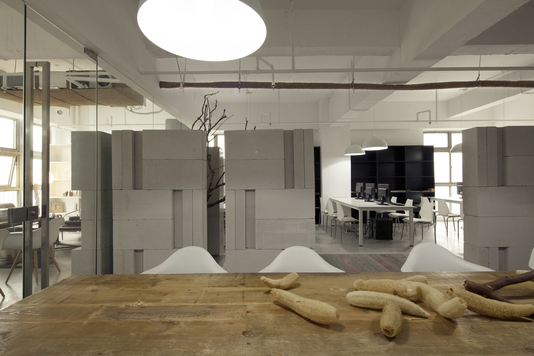 上海辦公室裝修鏡面對稱設計-第2張圖片-上海古都建筑設計集團 上海辦公室裝修鏡面對稱設計-第2張圖片-上海古都建筑設計集團