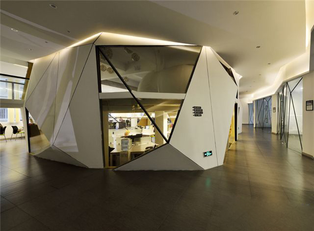 浦東新區(qū)科技風辦公室裝修設(shè)計-第4張圖片-上海古都建筑設(shè)計集團 浦東新區(qū)科技風辦公室裝修設(shè)計-第4張圖片-上海古都建筑設(shè)計集團