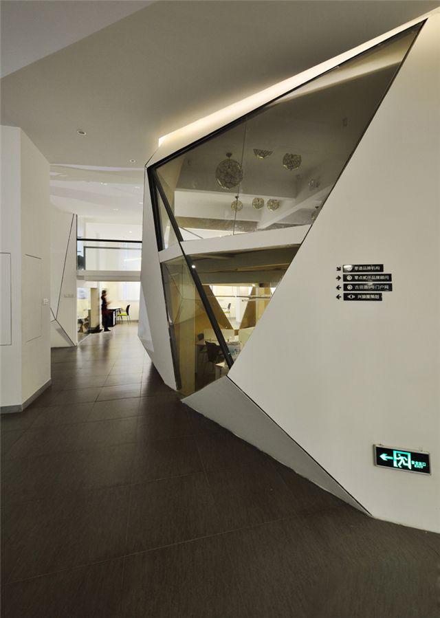 浦東新區(qū)科技風辦公室裝修設(shè)計-第6張圖片-上海古都建筑設(shè)計集團 浦東新區(qū)科技風辦公室裝修設(shè)計-第6張圖片-上海古都建筑設(shè)計集團