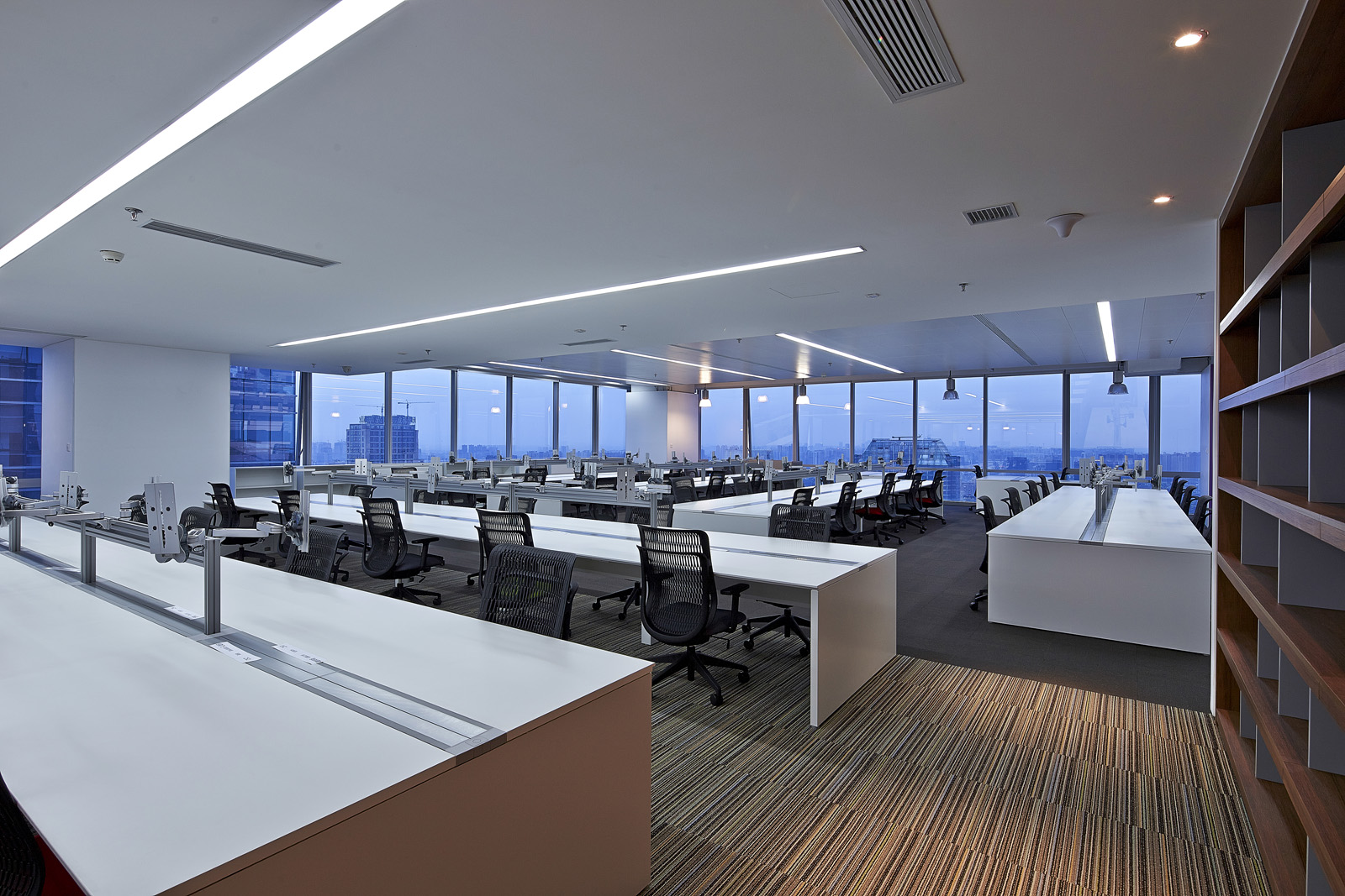 現代科技風辦公室裝修設計效果圖-第8張圖片-上海古都建筑設計集團 現代科技風辦公室裝修設計效果圖-第8張圖片-上海古都建筑設計集團