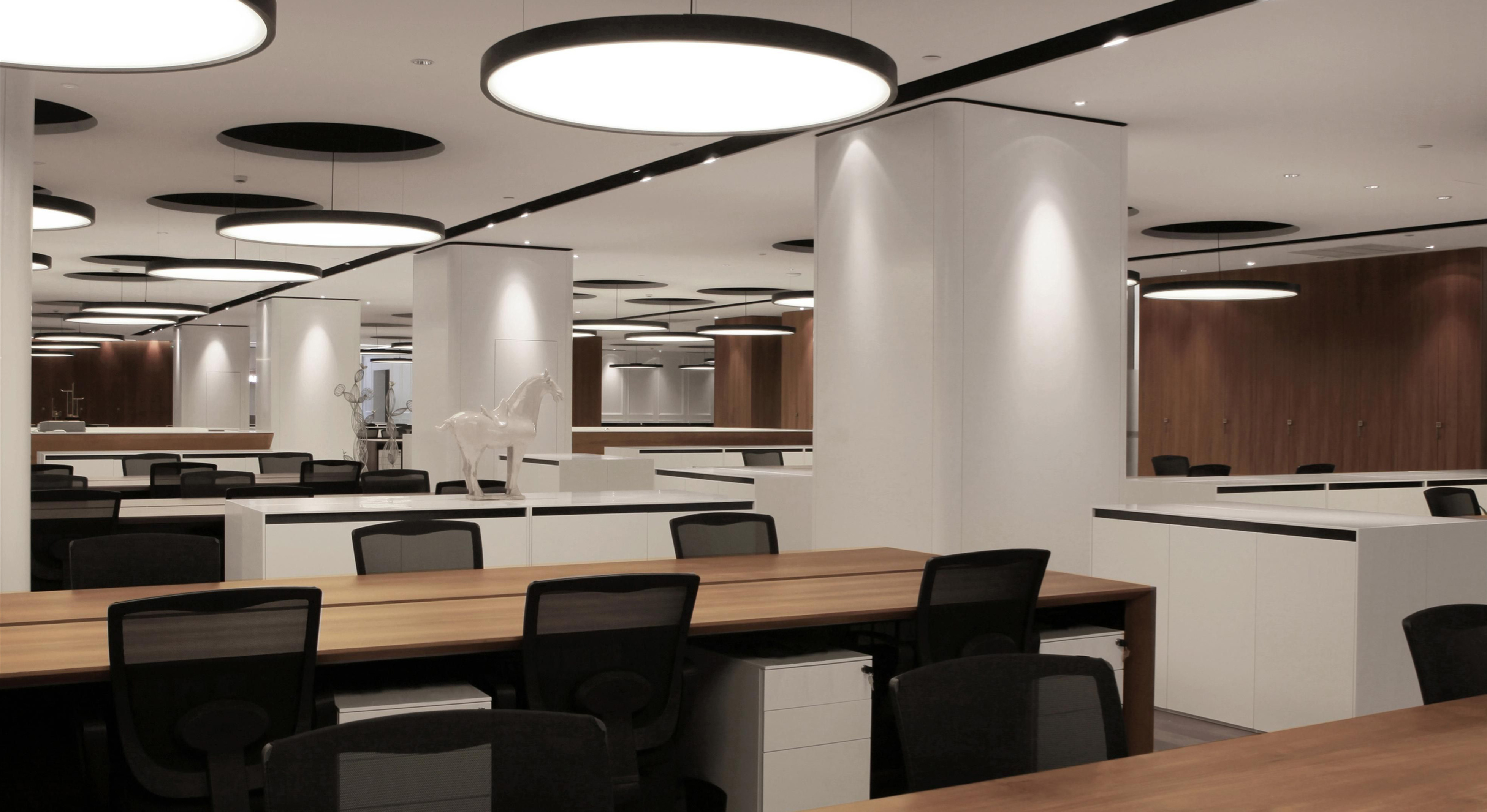 300平大氣奢華風格辦公室裝修設(shè)計-第5張圖片-上海古都建筑設(shè)計集團 300平大氣奢華風格辦公室裝修設(shè)計-第5張圖片-上海古都建筑設(shè)計集團