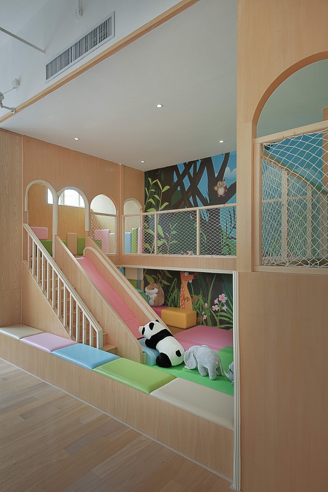 簡(jiǎn)約風(fēng)早教中心辦公室裝修設(shè)計(jì)-第2張圖片-上海古都建筑設(shè)計(jì)集團(tuán) 簡(jiǎn)約風(fēng)早教中心辦公室裝修設(shè)計(jì)-第2張圖片-上海古都建筑設(shè)計(jì)集團(tuán)