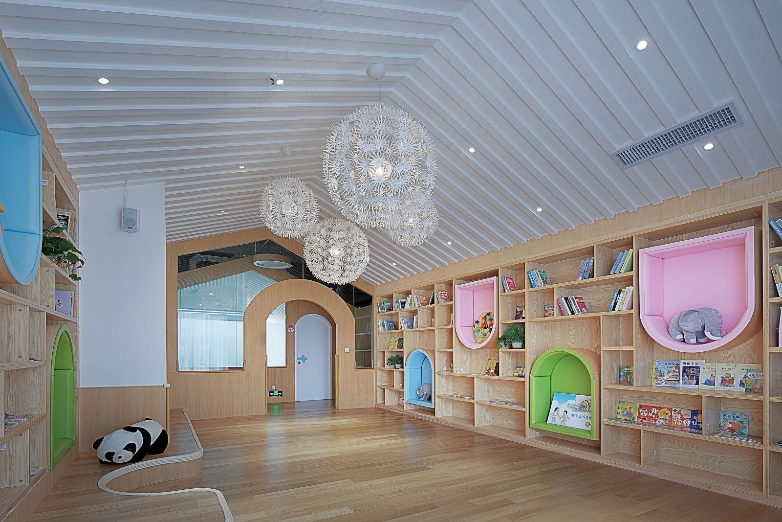 簡(jiǎn)約風(fēng)早教中心辦公室裝修設(shè)計(jì)-第3張圖片-上海古都建筑設(shè)計(jì)集團(tuán) 簡(jiǎn)約風(fēng)早教中心辦公室裝修設(shè)計(jì)-第3張圖片-上海古都建筑設(shè)計(jì)集團(tuán)