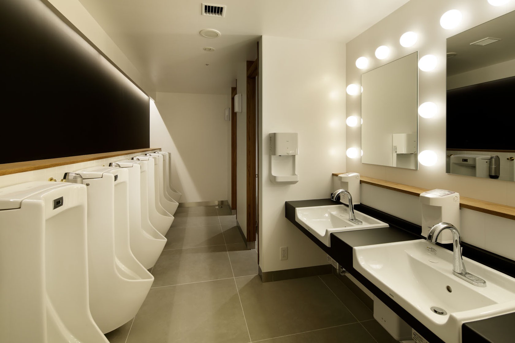 金山區復古電影院裝修設計-第3張圖片-上海古都建筑設計集團 金山區復古電影院裝修設計-第3張圖片-上海古都建筑設計集團