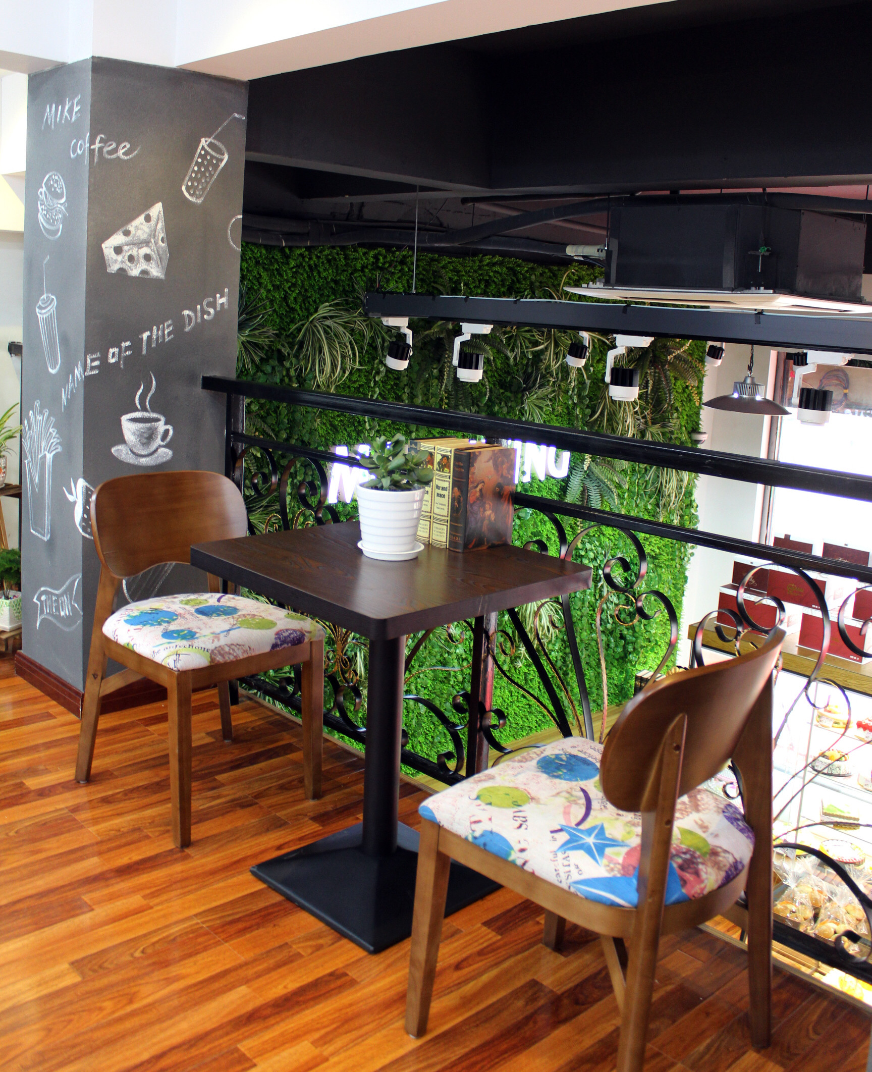 浦東新區loft工業風奶茶店裝修設計-第1張圖片-上海古都建筑設計集團 浦東新區loft工業風奶茶店裝修設計-第1張圖片-上海古都建筑設計集團