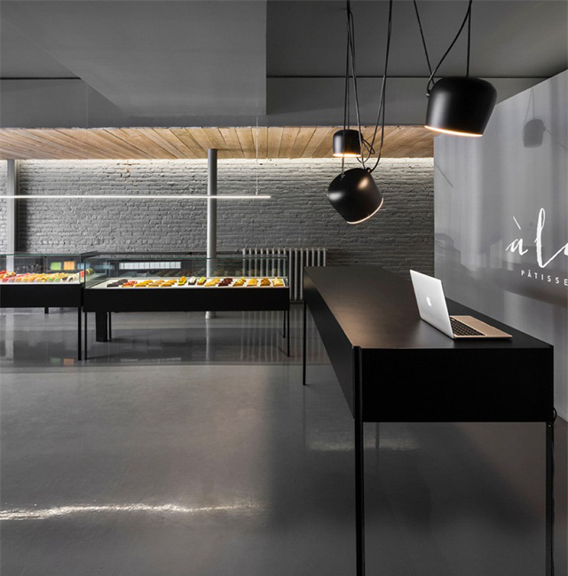 簡約灰色調面包店裝修設計-第4張圖片-上海古都建筑設計集團 簡約灰色調面包店裝修設計-第4張圖片-上海古都建筑設計集團