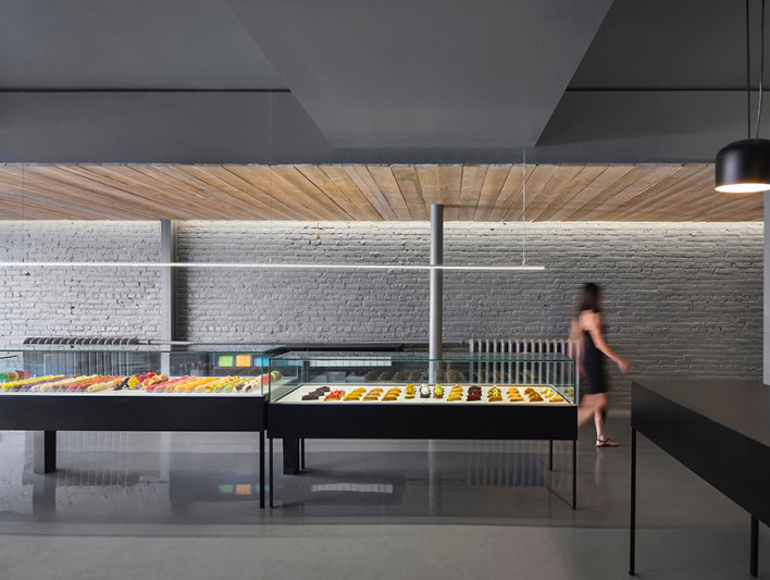 簡約灰色調面包店裝修設計-第2張圖片-上海古都建筑設計集團 簡約灰色調面包店裝修設計-第2張圖片-上海古都建筑設計集團