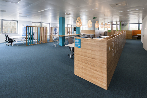 時尚美妝店裝修設計-第3張圖片-上海古都建筑設計集團 時尚美妝店裝修設計-第3張圖片-上海古都建筑設計集團