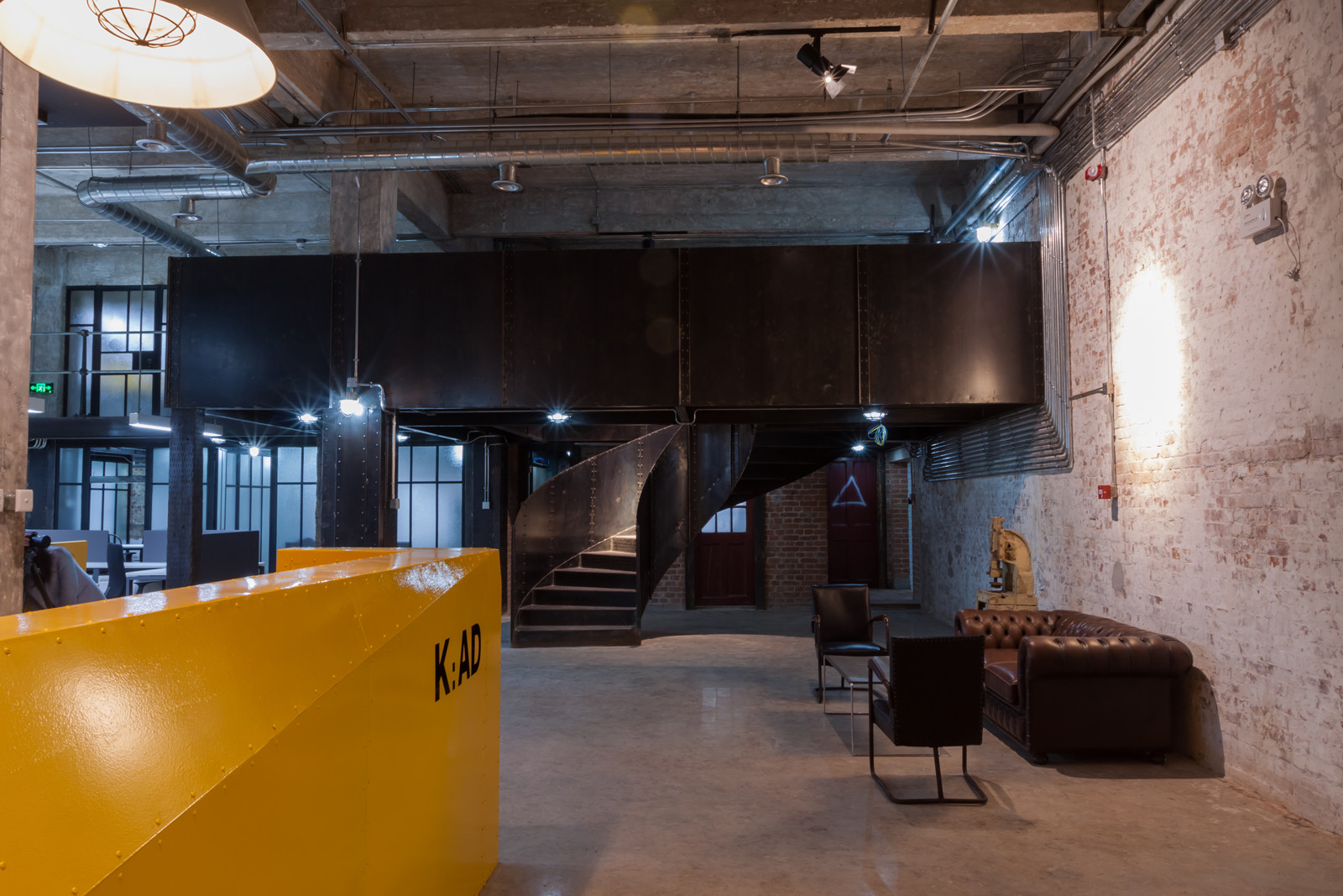 青浦區工業風開闊辦公室裝修設計-第1張圖片-上海古都建筑設計集團