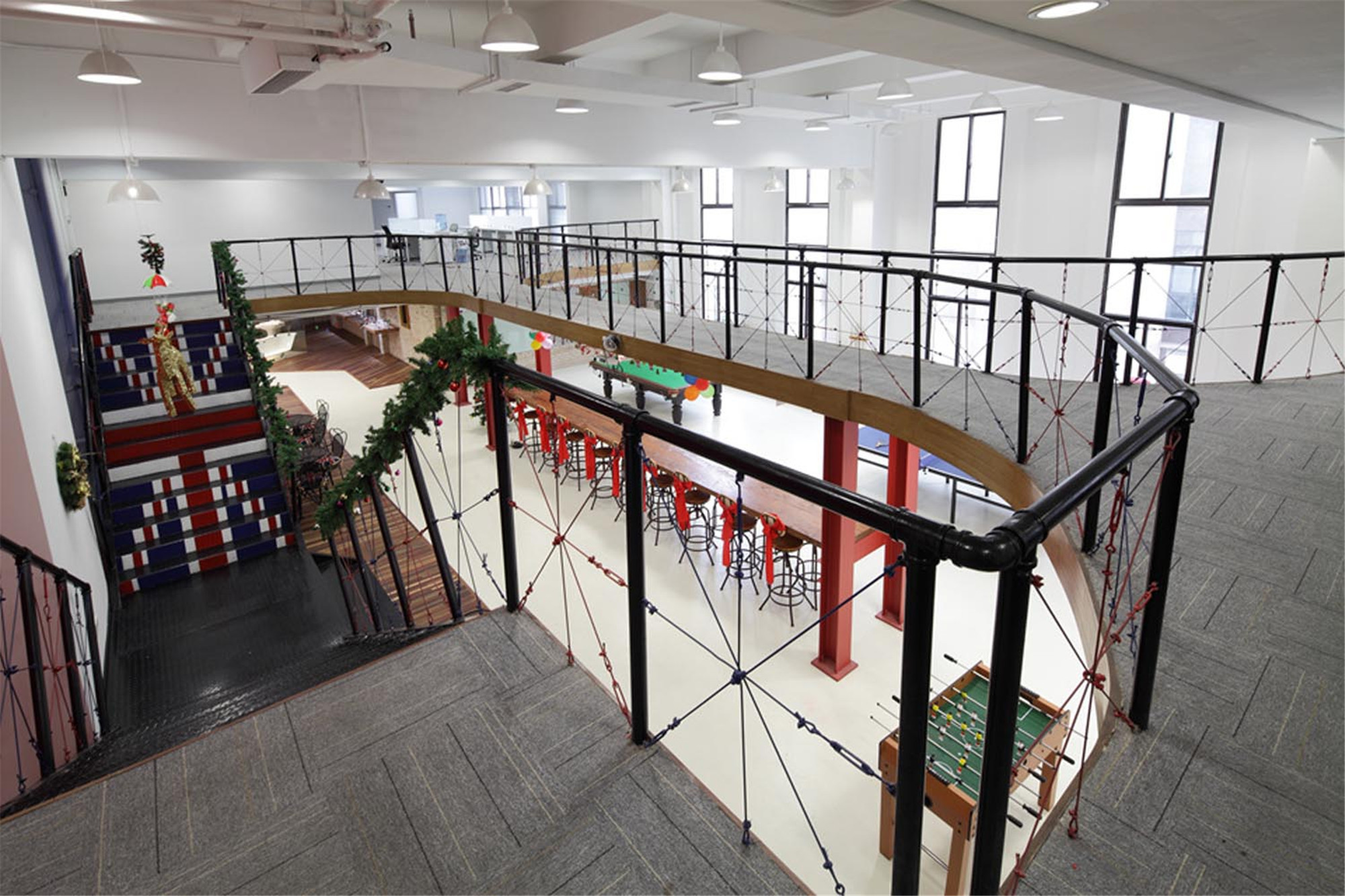 青浦區(qū)Loft創(chuàng)意辦公室裝修設計-第3張圖片-上海古都建筑設計集團 青浦區(qū)Loft創(chuàng)意辦公室裝修設計-第3張圖片-上海古都建筑設計集團