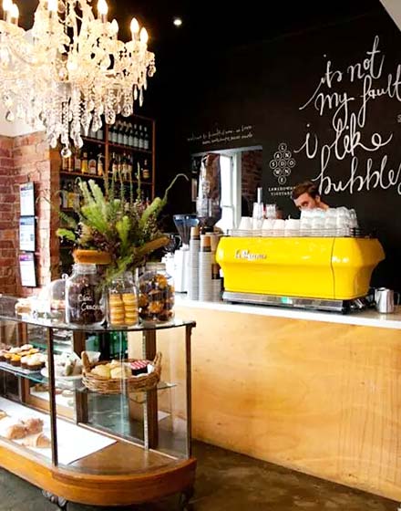 文藝風(fēng)格咖啡廳裝修設(shè)計(jì)效果圖-第6張圖片-上海古都建筑設(shè)計(jì)集團(tuán) 文藝風(fēng)格咖啡廳裝修設(shè)計(jì)效果圖-第6張圖片-上海古都建筑設(shè)計(jì)集團(tuán)