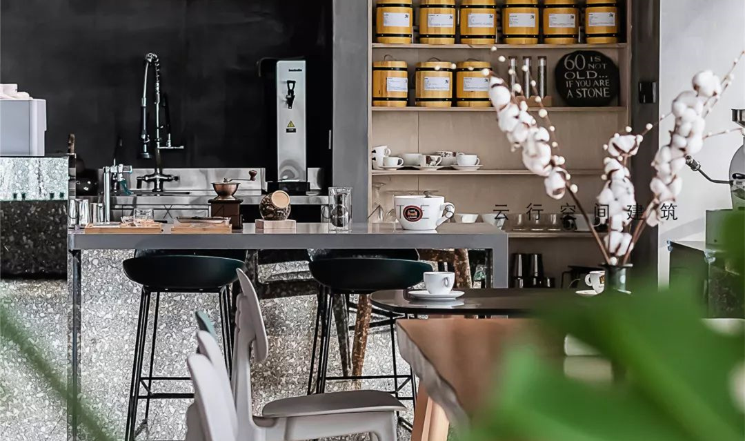 時(shí)尚工業(yè)風(fēng)格咖啡廳裝修設(shè)計(jì)-第4張圖片-上海古都建筑設(shè)計(jì)集團(tuán) 時(shí)尚工業(yè)風(fēng)格咖啡廳裝修設(shè)計(jì)-第4張圖片-上海古都建筑設(shè)計(jì)集團(tuán)