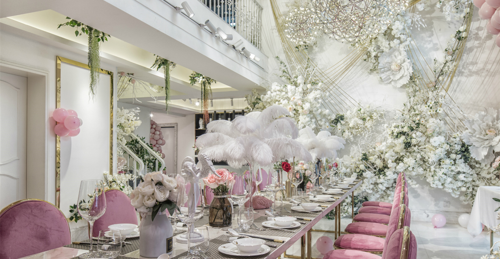 時尚情侶主題西餐廳裝修設計-第4張圖片-上海古都建筑設計集團 時尚情侶主題西餐廳裝修設計-第4張圖片-上海古都建筑設計集團