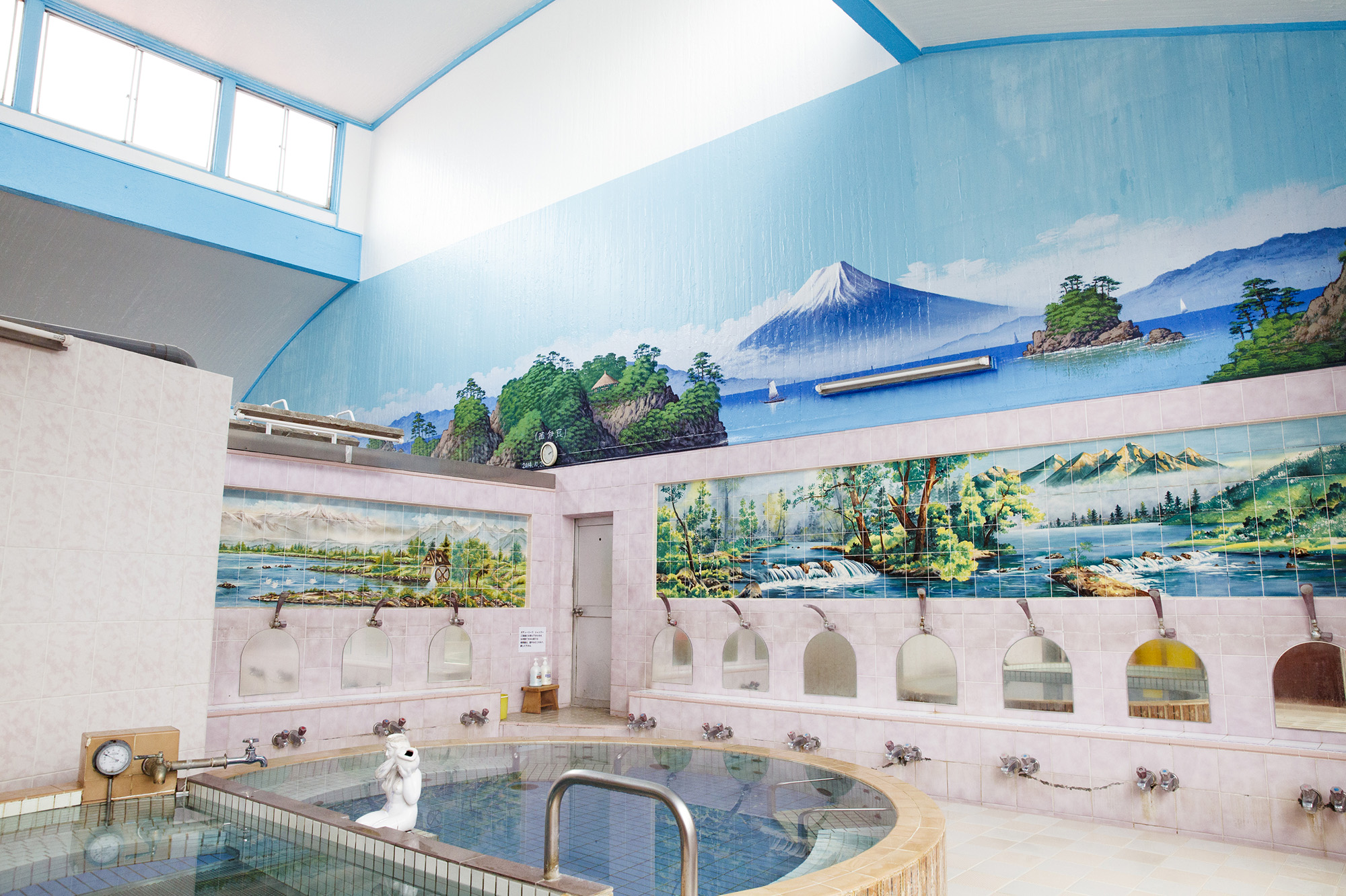 清新日式澡堂裝修設(shè)計(jì)-第6張圖片-上海古都建筑設(shè)計(jì)集團(tuán) 清新日式澡堂裝修設(shè)計(jì)-第6張圖片-上海古都建筑設(shè)計(jì)集團(tuán)