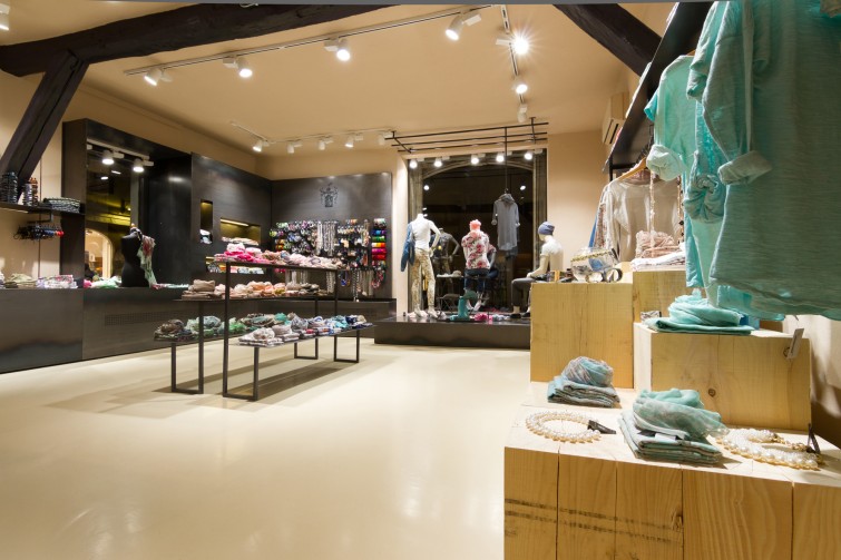 女裝精品店裝修設計-第5張圖片-上海古都建筑設計集團 女裝精品店裝修設計-第5張圖片-上海古都建筑設計集團