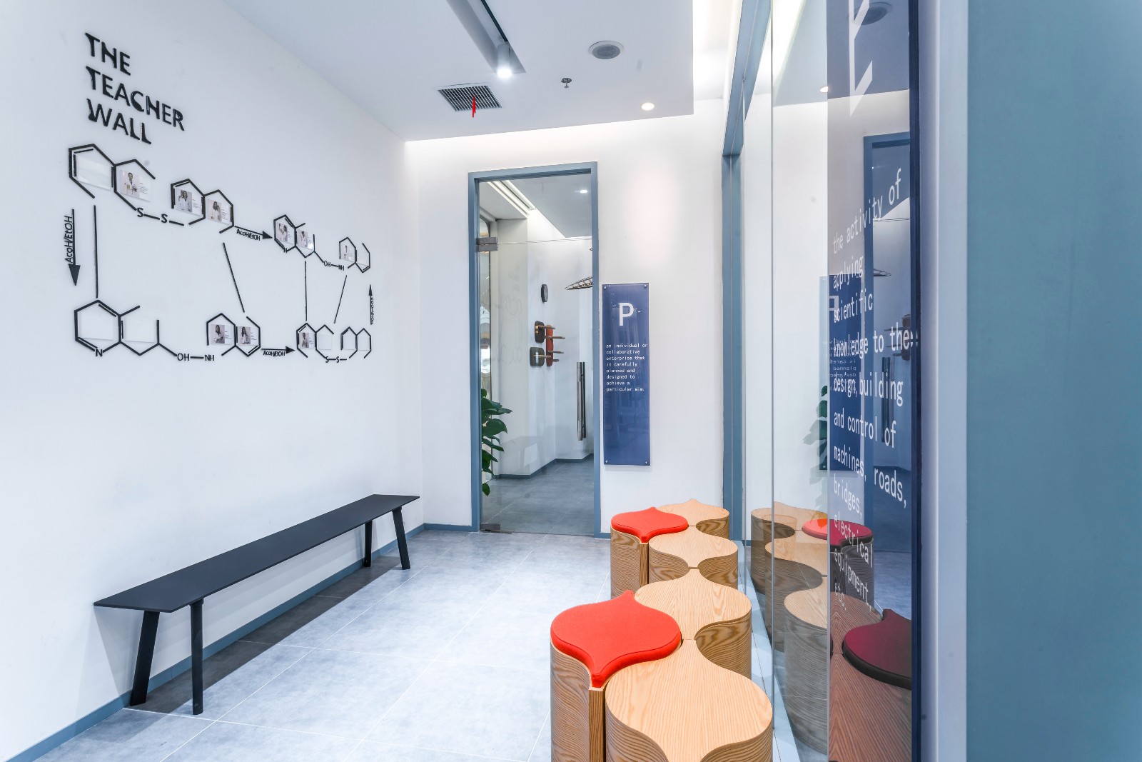 簡約英語教育機構裝修設計-第2張圖片-上海古都建筑設計集團 簡約英語教育機構裝修設計-第2張圖片-上海古都建筑設計集團