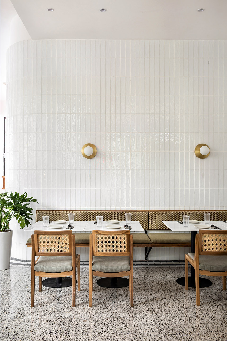 簡約風(fēng)格美食店裝修設(shè)計-第3張圖片-上海古都建筑設(shè)計集團 簡約風(fēng)格美食店裝修設(shè)計-第3張圖片-上海古都建筑設(shè)計集團