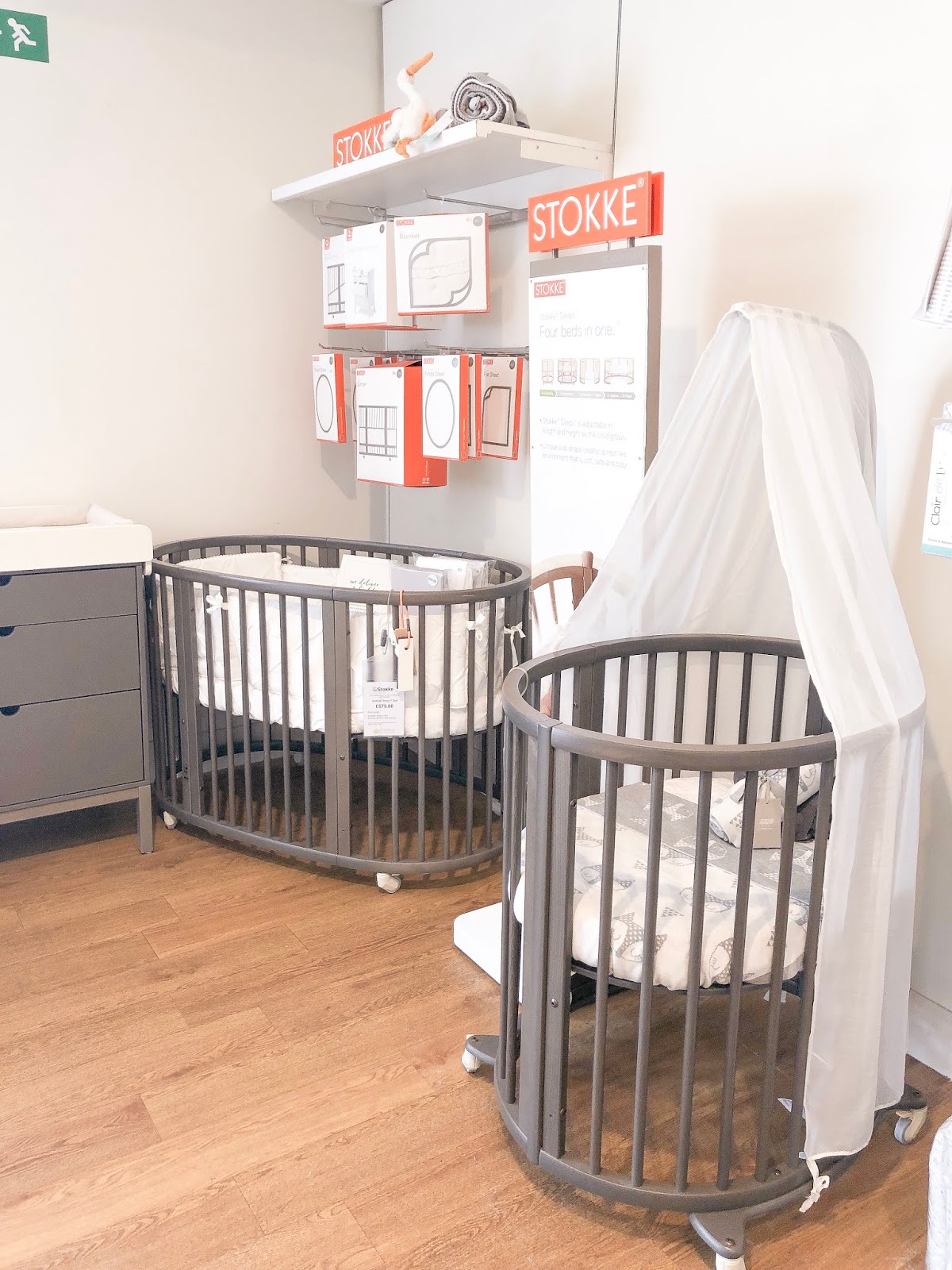 現代孕嬰一體店裝修設計-第4張圖片-上海古都建筑設計集團 現代孕嬰一體店裝修設計-第4張圖片-上海古都建筑設計集團