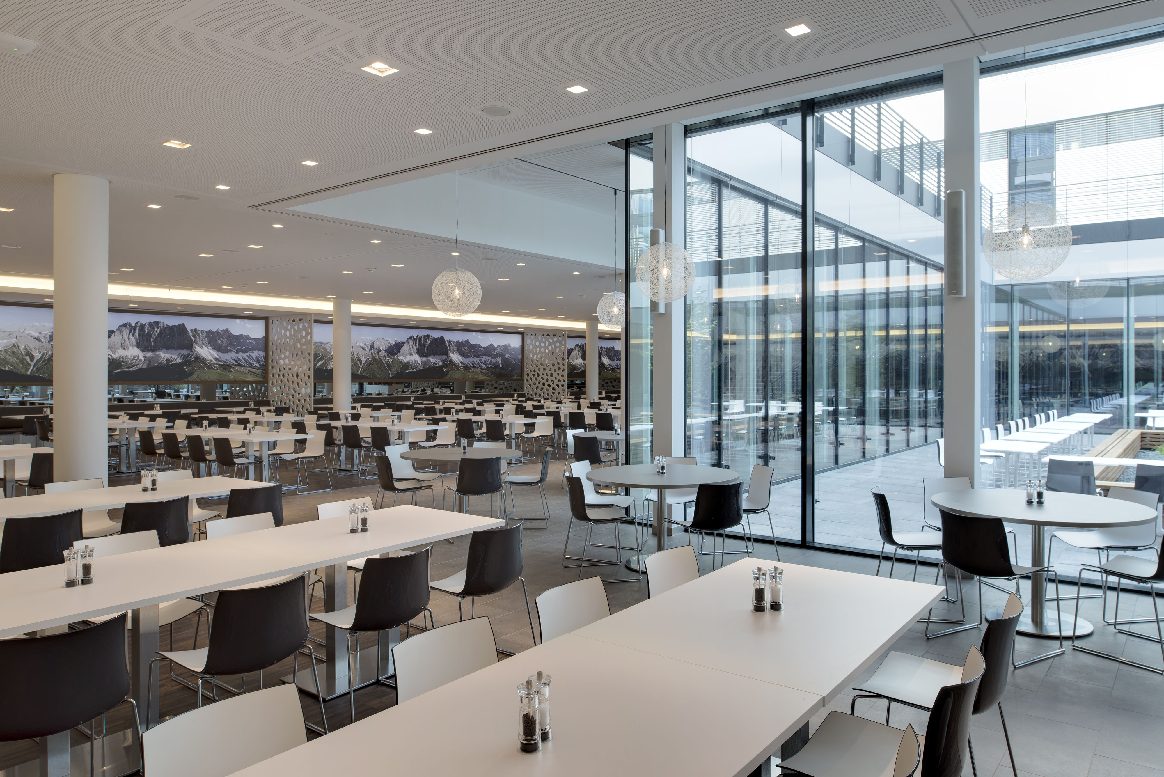 辦公樓食堂裝修設(shè)計(jì)效果圖-第2張圖片-上海古都建筑設(shè)計(jì)集團(tuán) 辦公樓食堂裝修設(shè)計(jì)效果圖-第2張圖片-上海古都建筑設(shè)計(jì)集團(tuán)