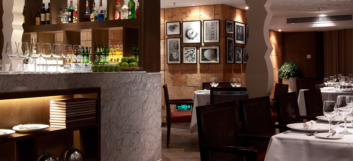 高端西式自助餐廳裝修設計-第3張圖片-上海古都建筑設計集團 高端西式自助餐廳裝修設計-第3張圖片-上海古都建筑設計集團