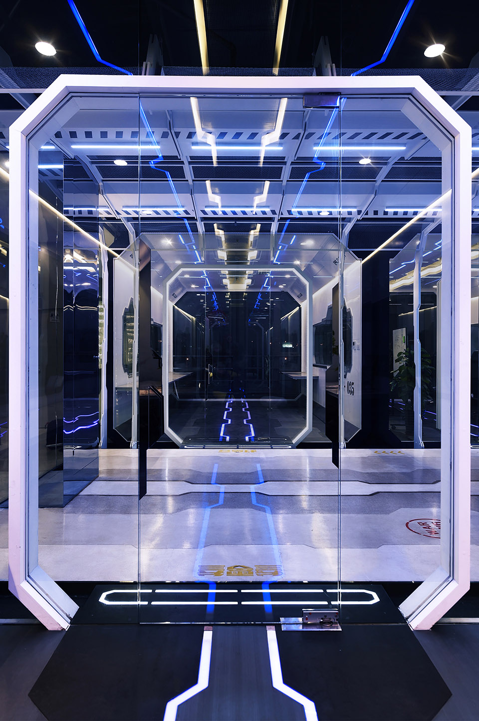 科技風格電競俱樂部裝修設計-第2張圖片-上海古都建筑設計集團 科技風格電競俱樂部裝修設計-第2張圖片-上海古都建筑設計集團