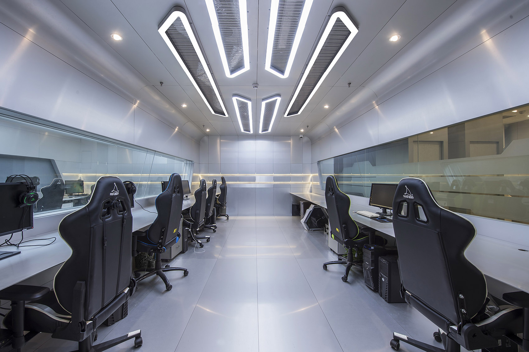 科技風格電競俱樂部裝修設計-第4張圖片-上海古都建筑設計集團 科技風格電競俱樂部裝修設計-第4張圖片-上海古都建筑設計集團
