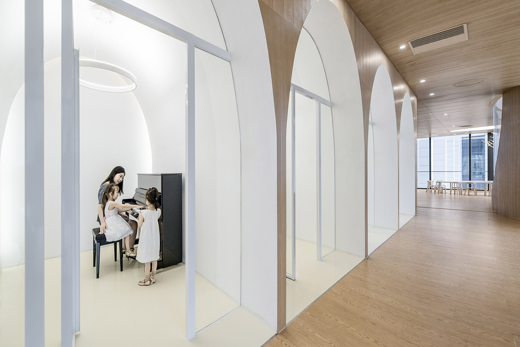 時(shí)尚簡(jiǎn)約兒童教育機(jī)構(gòu)裝修設(shè)計(jì)-第5張圖片-上海古都建筑設(shè)計(jì)集團(tuán) 時(shí)尚簡(jiǎn)約兒童教育機(jī)構(gòu)裝修設(shè)計(jì)-第5張圖片-上海古都建筑設(shè)計(jì)集團(tuán)