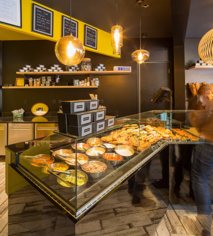 新型時(shí)尚簡(jiǎn)約蛋糕店裝修設(shè)計(jì)-第4張圖片-上海古都建筑設(shè)計(jì)集團(tuán) 新型時(shí)尚簡(jiǎn)約蛋糕店裝修設(shè)計(jì)-第4張圖片-上海古都建筑設(shè)計(jì)集團(tuán)