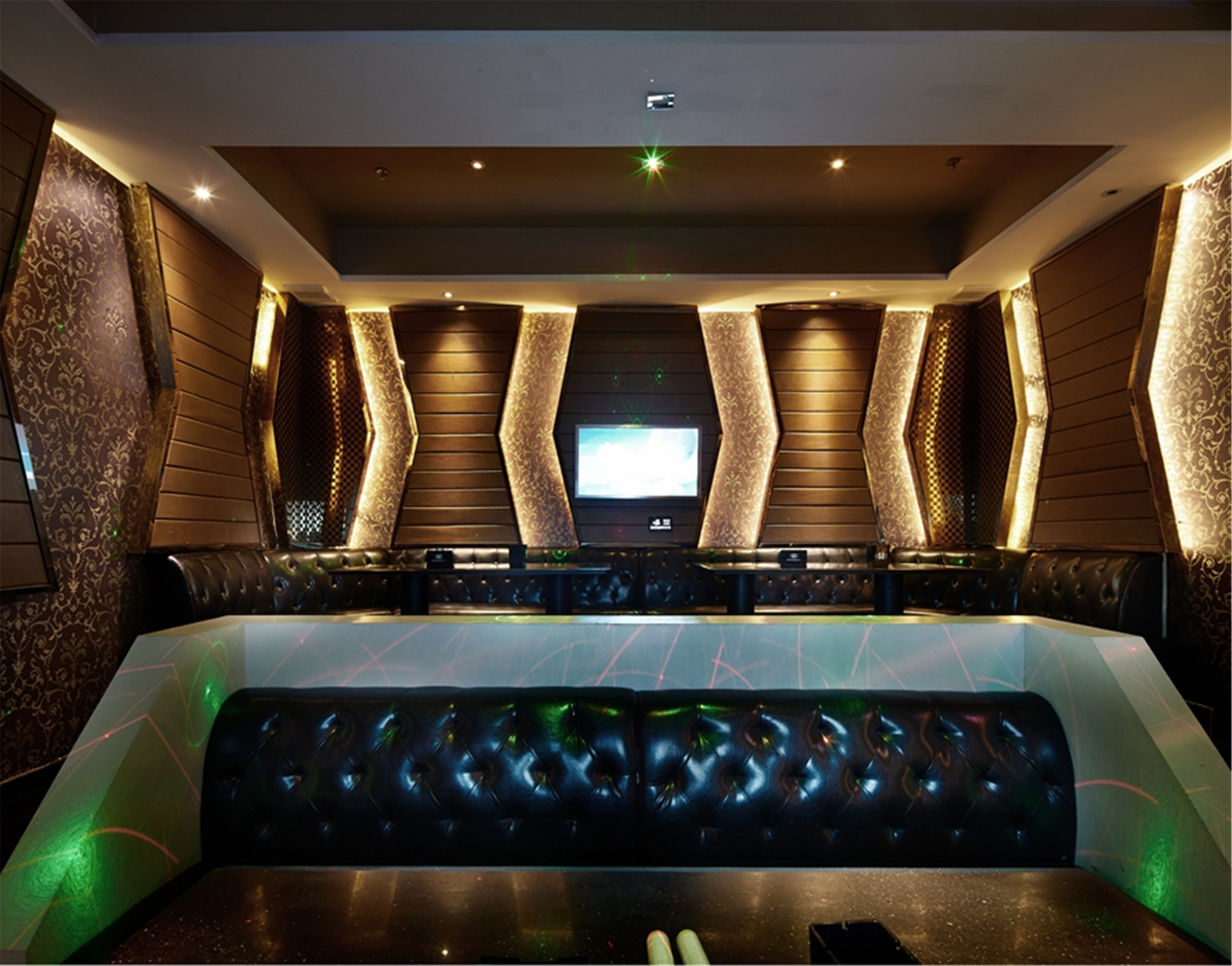 現代工業風KTV裝修設計-第6張圖片-上海古都建筑設計集團 現代工業風KTV裝修設計-第6張圖片-上海古都建筑設計集團