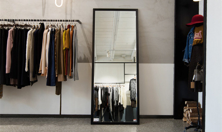 時尚簡約服裝店裝修設計-第1張圖片-上海古都建筑設計集團 時尚簡約服裝店裝修設計-第1張圖片-上海古都建筑設計集團