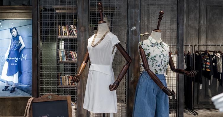 時尚工業風女裝店裝修設計-第3張圖片-上海古都建筑設計集團 時尚工業風女裝店裝修設計-第3張圖片-上海古都建筑設計集團