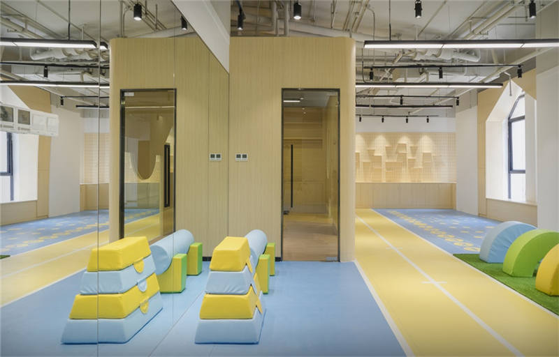 400平米少兒體適能培訓空間設計效果-第3張圖片-上海古都建筑設計集團 400平米少兒體適能培訓空間設計效果-第3張圖片-上海古都建筑設計集團