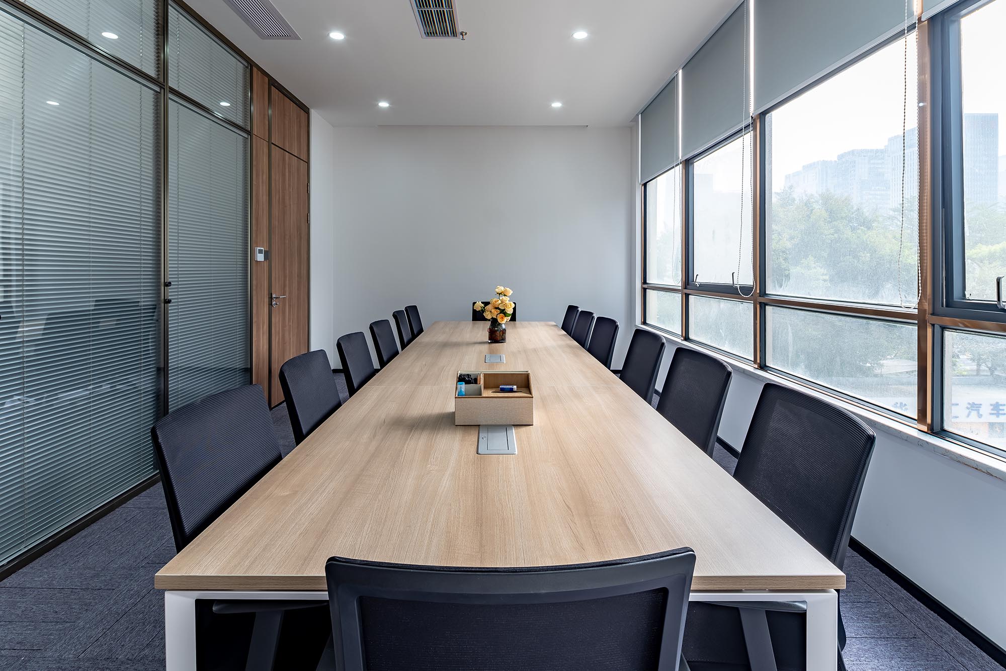 浦東5200平律師事務所辦公裝潢設計-第5張圖片-上海古都建筑設計集團 浦東5200平律師事務所辦公裝潢設計-第5張圖片-上海古都建筑設計集團