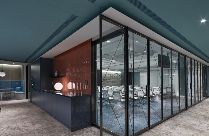 1600平印刷公司辦公空間設計效果-第5張圖片-上海古都建筑設計集團 1600平印刷公司辦公空間設計效果-第5張圖片-上海古都建筑設計集團