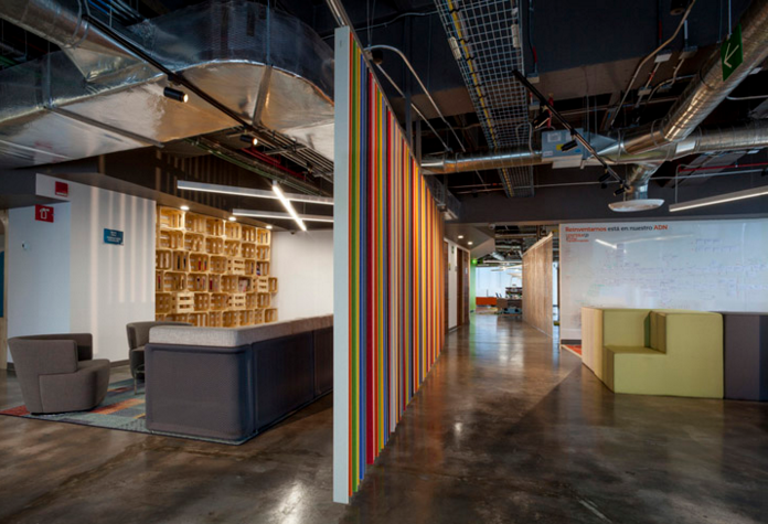 創(chuàng)意廣告公司辦公室設(shè)計布局效果-第1張圖片-上海古都建筑設(shè)計集團(tuán) 創(chuàng)意廣告公司辦公室設(shè)計布局效果-第1張圖片-上海古都建筑設(shè)計集團(tuán)